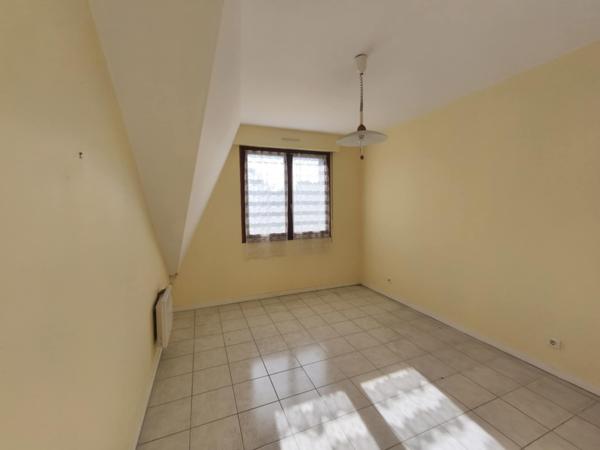 Maison 10 pièces - 183 m²