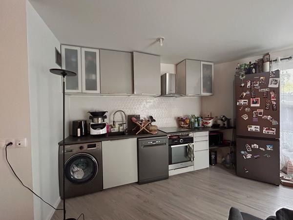 Appartement Poissy 2 pièce(s) Loyer 900 €/mois charges comprises **  - Référence  9103