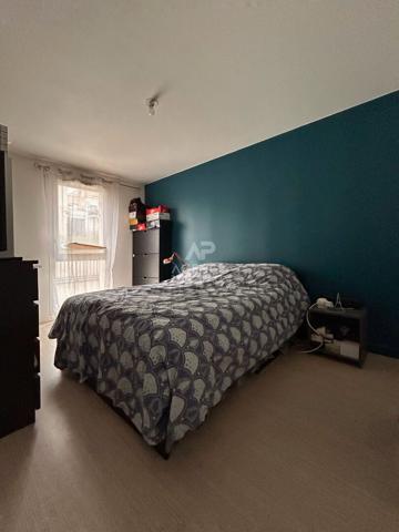 Appartement Poissy 2 pièce(s) Loyer 900 €/mois charges comprises **  - Référence  9103