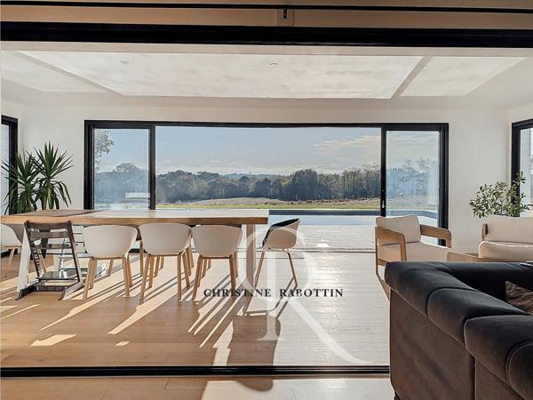 Bayonne (64100) Maison contemporaine avec 4 chambres et piscine, vue sur les montagnes proche de Bayonne