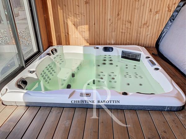 Bayonne (64100) Maison contemporaine avec 4 chambres et piscine, vue sur les montagnes proche de Bayonne