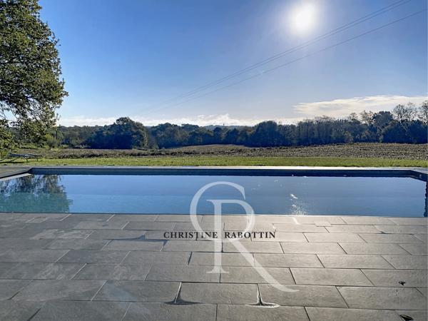 Bayonne (64100) Maison contemporaine avec 4 chambres et piscine, vue sur les montagnes proche de Bayonne