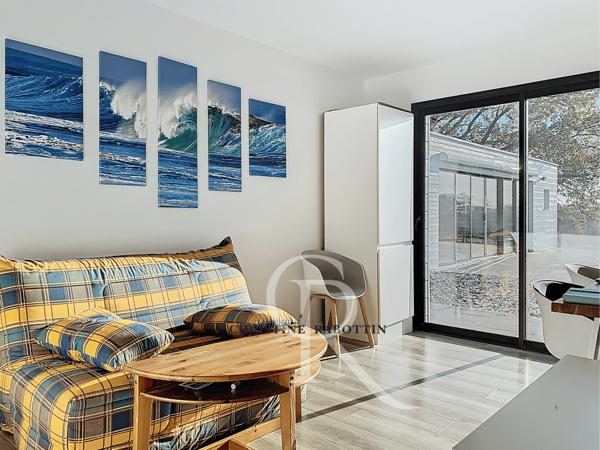 Bayonne (64100) Maison contemporaine avec 4 chambres et piscine, vue sur les montagnes proche de Bayonne