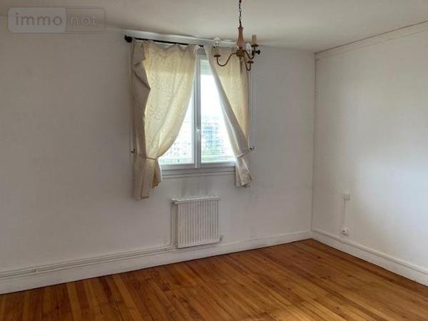 Appartement à louer à Sotteville-lès-Rouen en Seine-Maritime (76300), ref : 016/2854/SA   
HOTEL DE VILLE