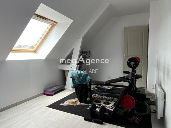 Maison à HELLEVILLE, 50340 - 4 pièces 102m²