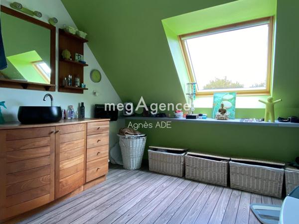 Maison à HELLEVILLE, 50340 - 4 pièces 102m²