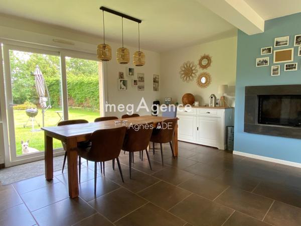 Maison à HELLEVILLE, 50340 - 4 pièces 102m²
