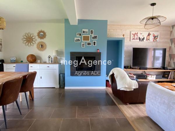 Maison à HELLEVILLE, 50340 - 4 pièces 102m²