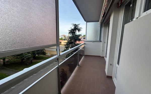 Appartement à louer    3 pièces • 56,34 m2 Sainte-Foy-lès-Lyon