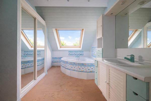 Maison à La Milesse, 72650 - 8 pièces 205m²