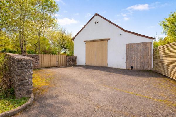 Maison à La Milesse, 72650 - 8 pièces 205m²