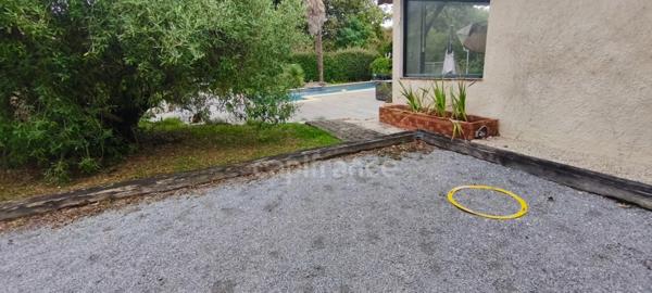 Maison à vendre 4 pièces MIOS (33)