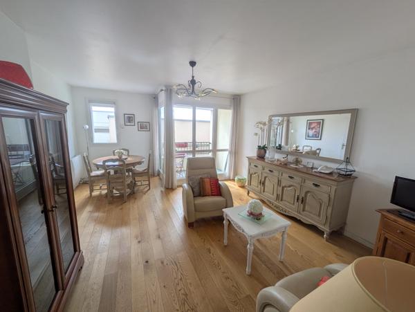 Vente / Appartement T4