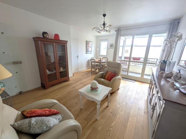 Vente / Appartement T4