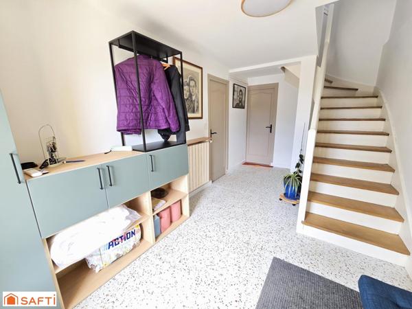 Maison + 2 gîtes situés à environ 3 minutes du centre-ville de Montignac