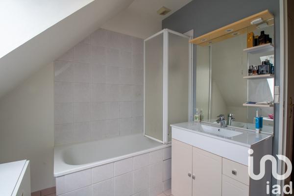 House for sale 7 rooms 121 m² Chelles