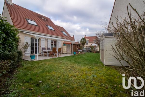 House for sale 7 rooms 121 m² Chelles