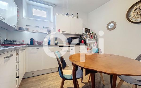Appartement à vendre    2 pièces • 43 m2 Montrouge