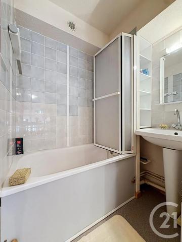 Appartement T1 à vendre  1 pièce - 21,90 m 2   PREMANON  - 39