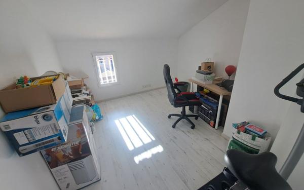 Maison à vendre    5 pièces •  Six-Fours-les-Plages