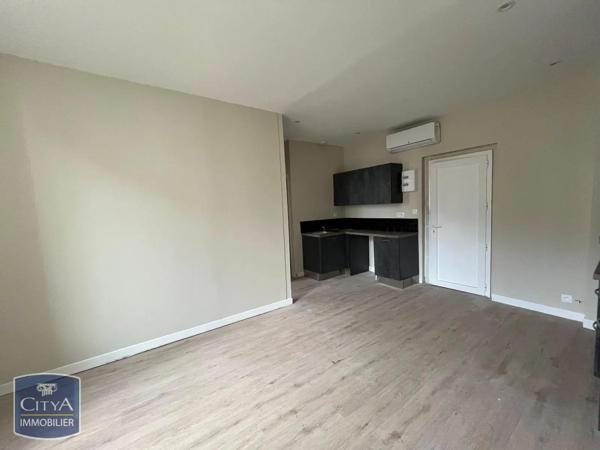 Appartement à louer 2 pièces 38m² Tulle (19000)