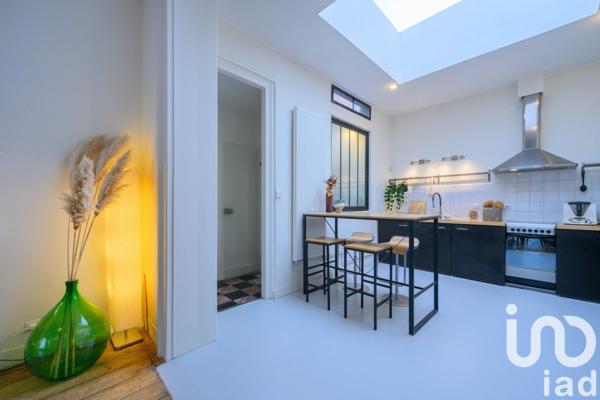 Appartement 3 pièces de 77 m² à Lille (59800)