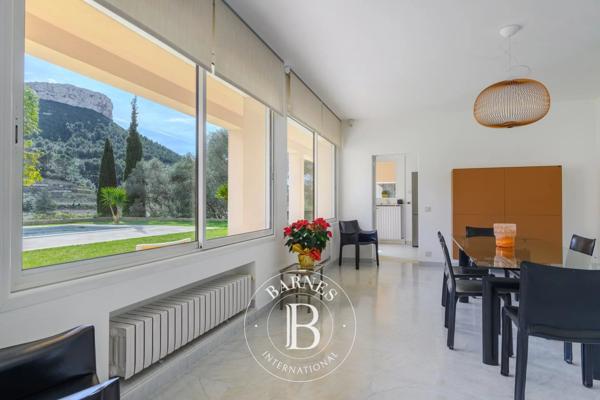 Cassis, Villa 3 Chambres -  250 m² à vendre