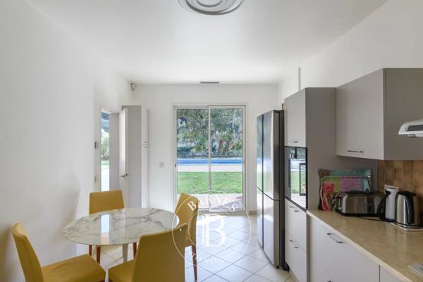 Cassis, Villa 3 Chambres -  250 m² à vendre
