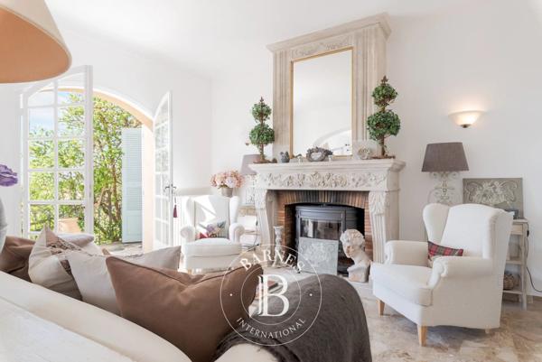 Châteauneuf-Grasse, Villa 5 Chambres -  220 m² à vendre
