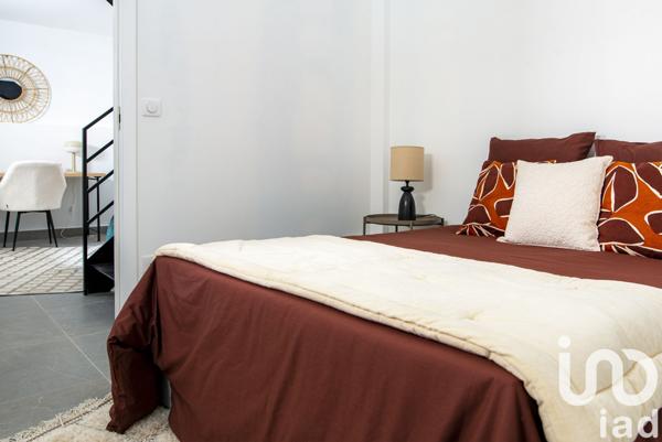 House for sale 4 rooms 71 m² Issy-les-Moulineaux