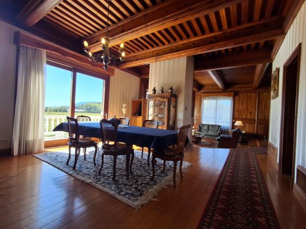 BEDARIEUX maison de caractère avec parc, piscine lagon, garage