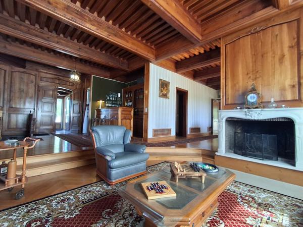 BEDARIEUX maison de caractère avec parc, piscine lagon, garage