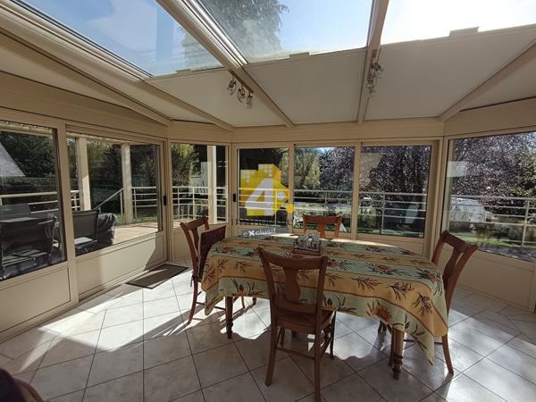 Maison - 6 pièces - 140 m²