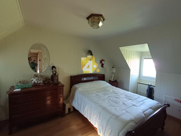 Maison - 6 pièces - 140 m²