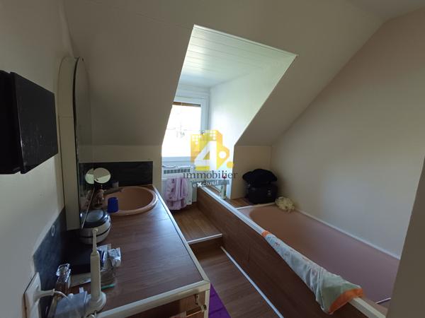 Maison - 6 pièces - 140 m²