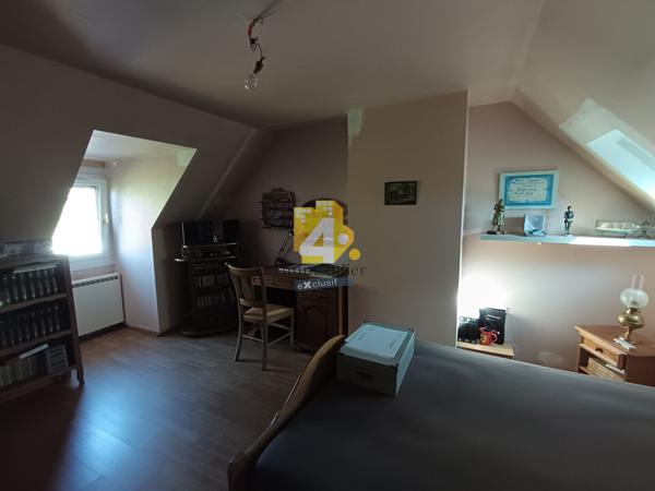 Maison - 6 pièces - 140 m²