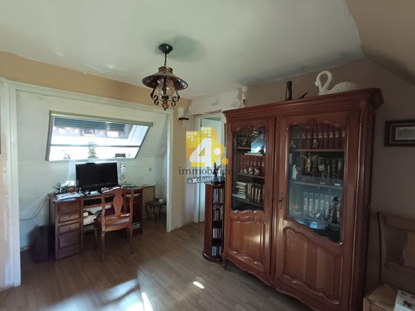 Maison - 6 pièces - 140 m²