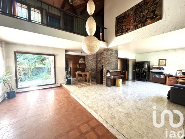 House for sale 7 rooms 179 m² Bourg-la-Reine