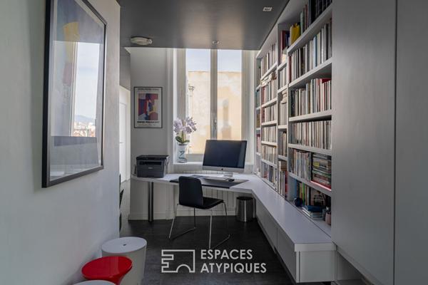 Loft d’architecte André Stern – 260 m² de lumière au sommet d’un immeuble Haussmannien