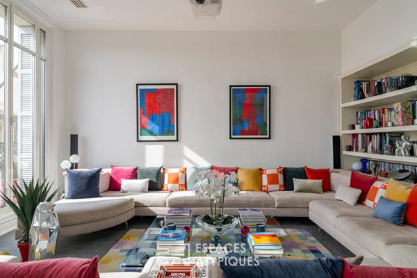 Loft d’architecte André Stern – 260 m² de lumière au sommet d’un immeuble Haussmannien