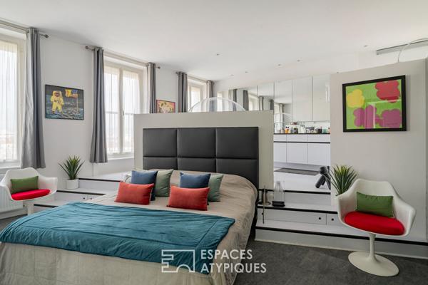 Loft d’architecte André Stern – 260 m² de lumière au sommet d’un immeuble Haussmannien