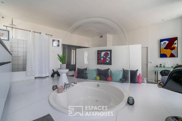 Loft d’architecte André Stern – 260 m² de lumière au sommet d’un immeuble Haussmannien