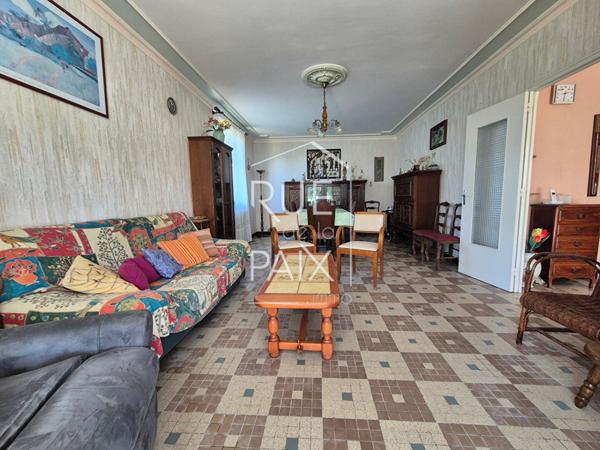 86120 LES TROIS MOUTIERS Maison Les Trois Moutiers 4 pièce(s) 94 m2