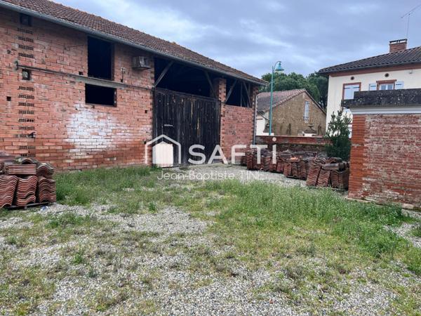 Bien rare au cœur du village !