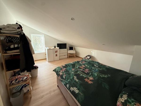 ST YZAN DE SOUDIAC MAISON 3 CHAMBRES sur 1000 m²  Saint-Yzan-de-Soudiac (33920)