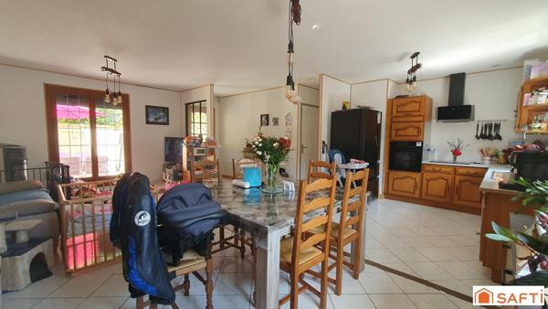 Maison 3/4 chambres, école et commerces à pied