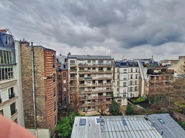 À vendre : Appartement 1 pièce à Paris - Dernier étage