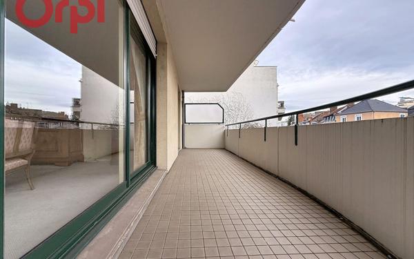 Appartement à vendre    3 pièces • 94,08 m2 Vichy