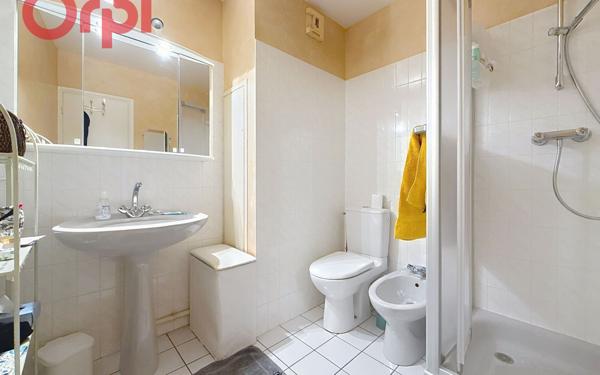 Appartement à vendre    3 pièces • 94,08 m2 Vichy