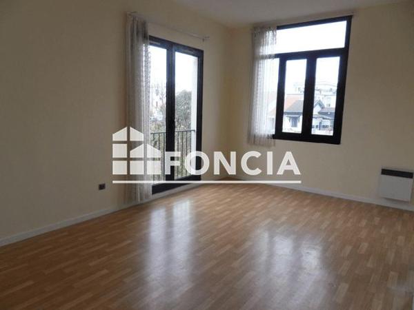 Location Appartement 2 pièces 39.45 m² - 29 BIS RUE SAINT FRANCOIS La Rochelle 17000